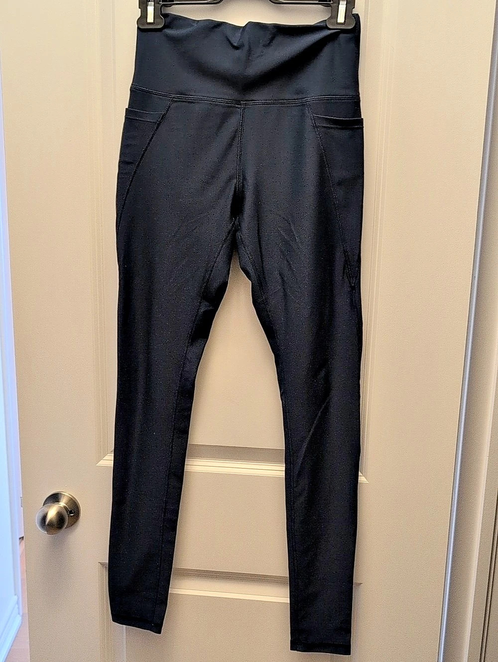 High-Rise Tight with Pockets